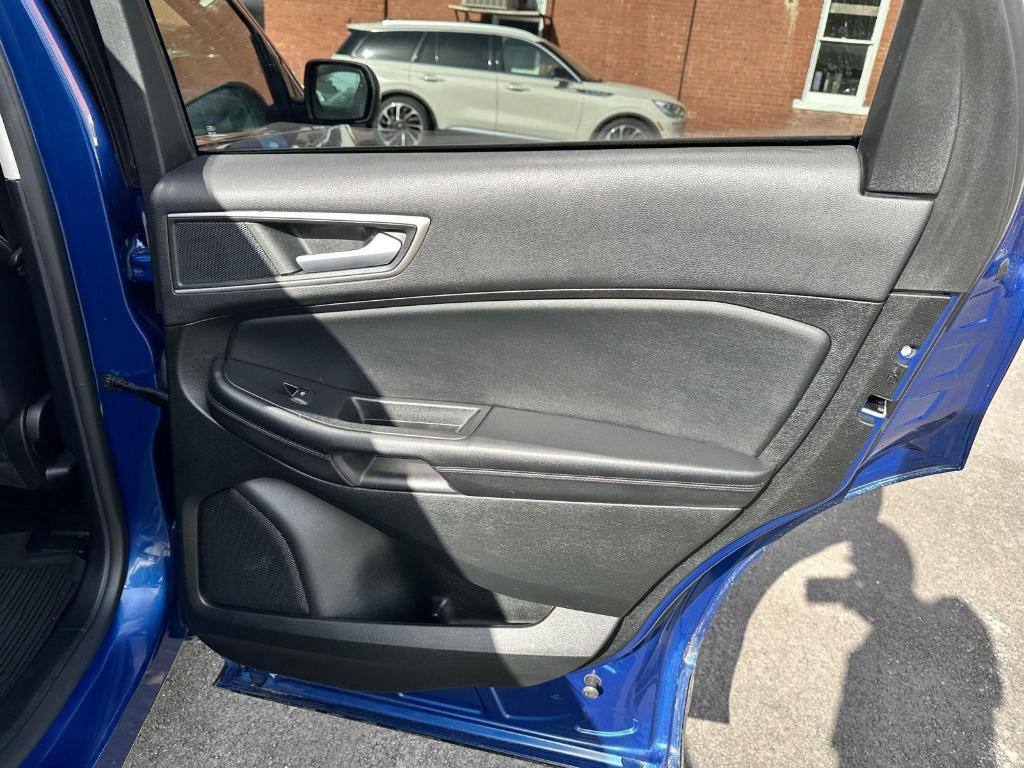 used 2022 Ford Edge car, priced at $26,895