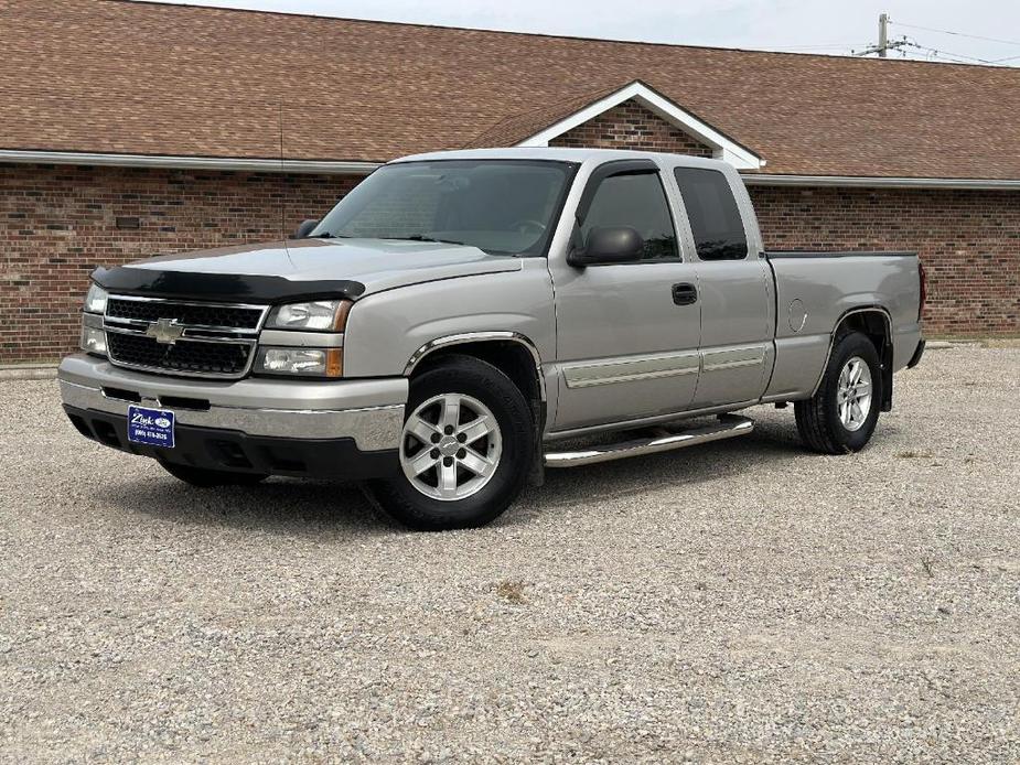 used 2006 Chevrolet Silverado 1500 car, priced at $10,895