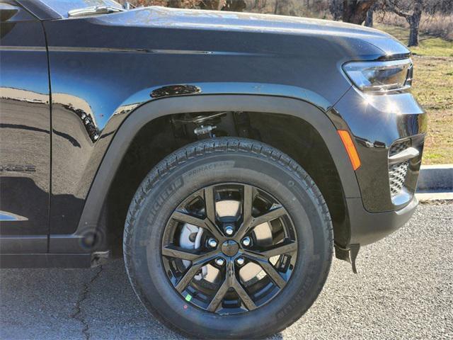new 2024 Jeep Grand Cherokee car, priced at $43,859