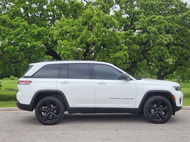 used 2023 Jeep Grand Cherokee car, priced at $39,711