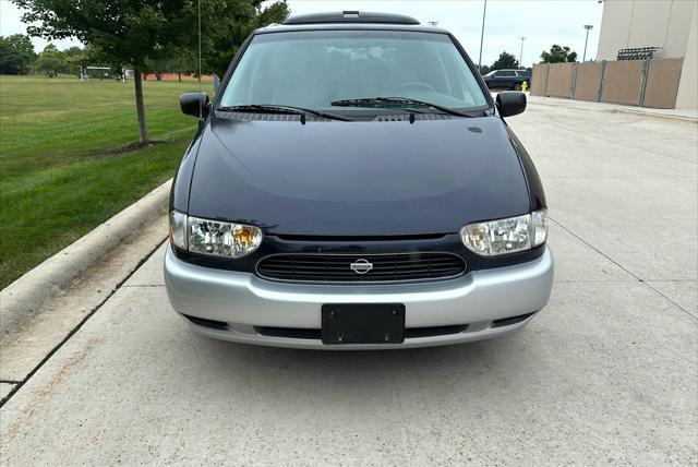 used 2000 Nissan Quest car, priced at $4,750