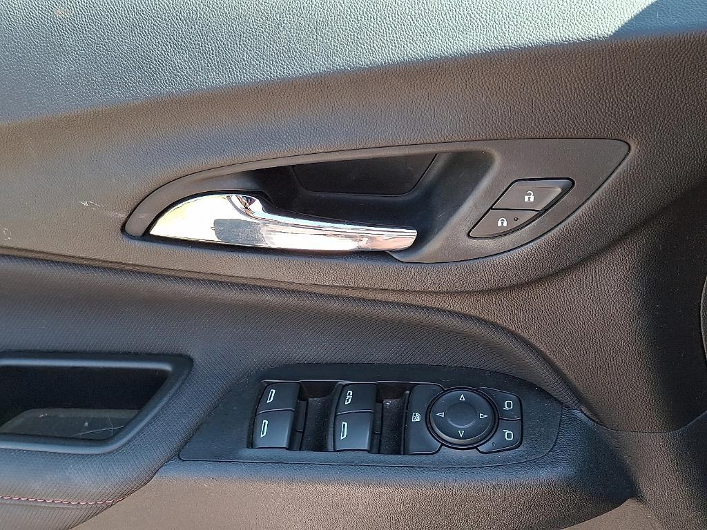 used 2022 Chevrolet Equinox car, priced at $24,976