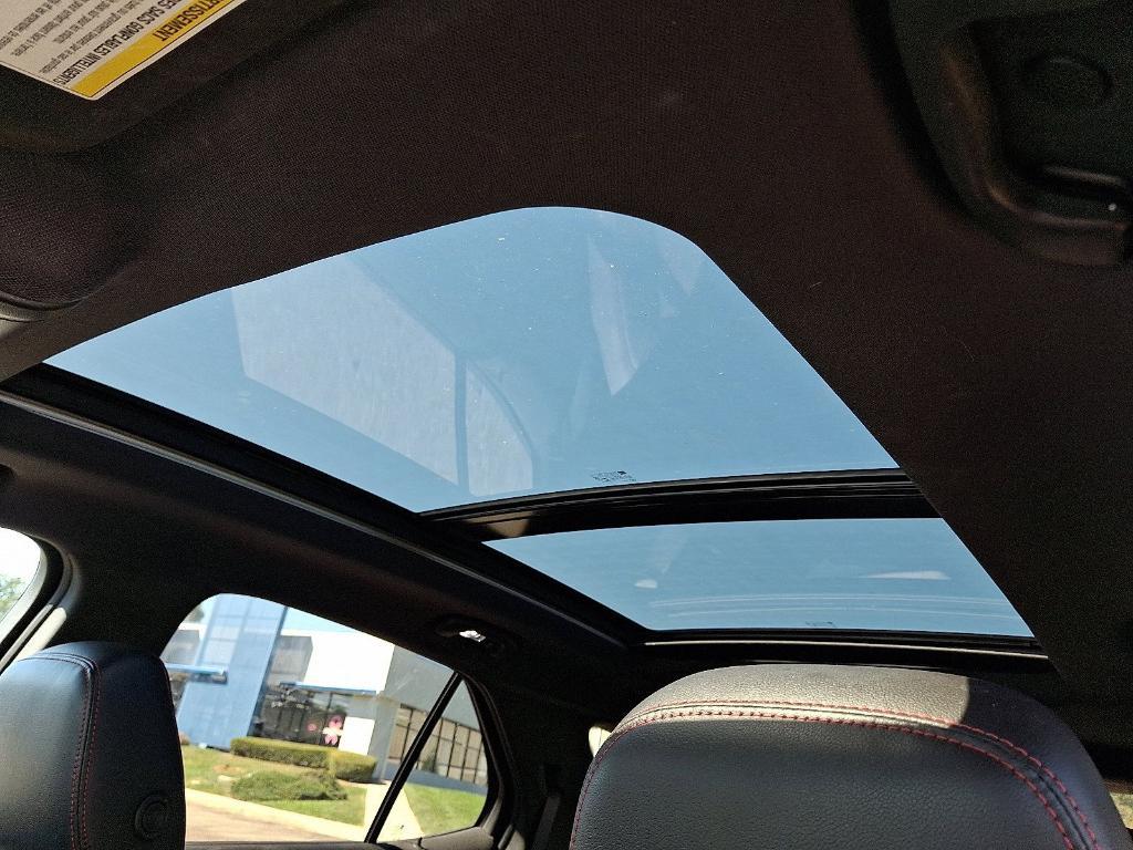 used 2022 Chevrolet Equinox car, priced at $23,999