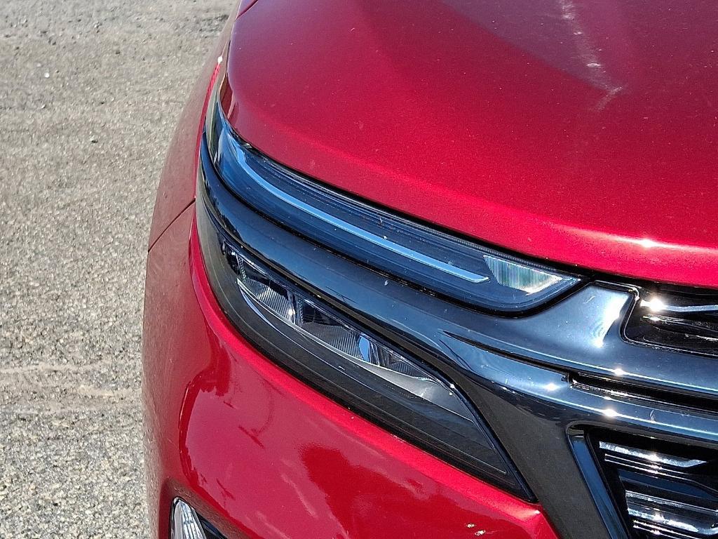 used 2022 Chevrolet Equinox car, priced at $23,999