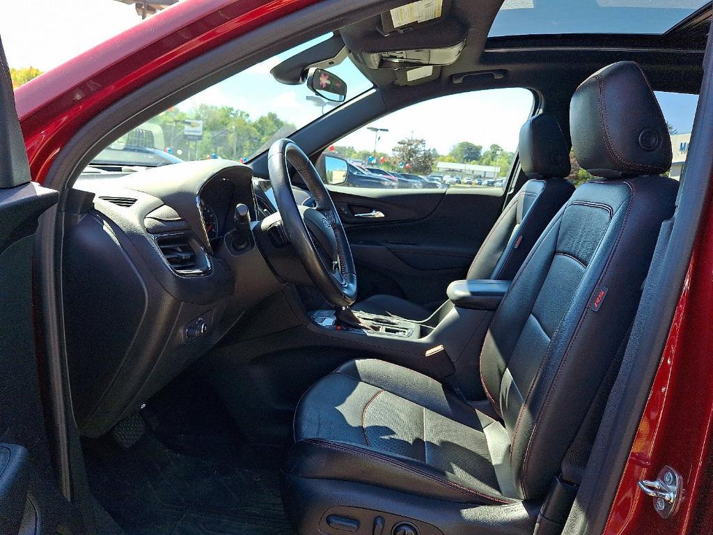 used 2022 Chevrolet Equinox car, priced at $23,999