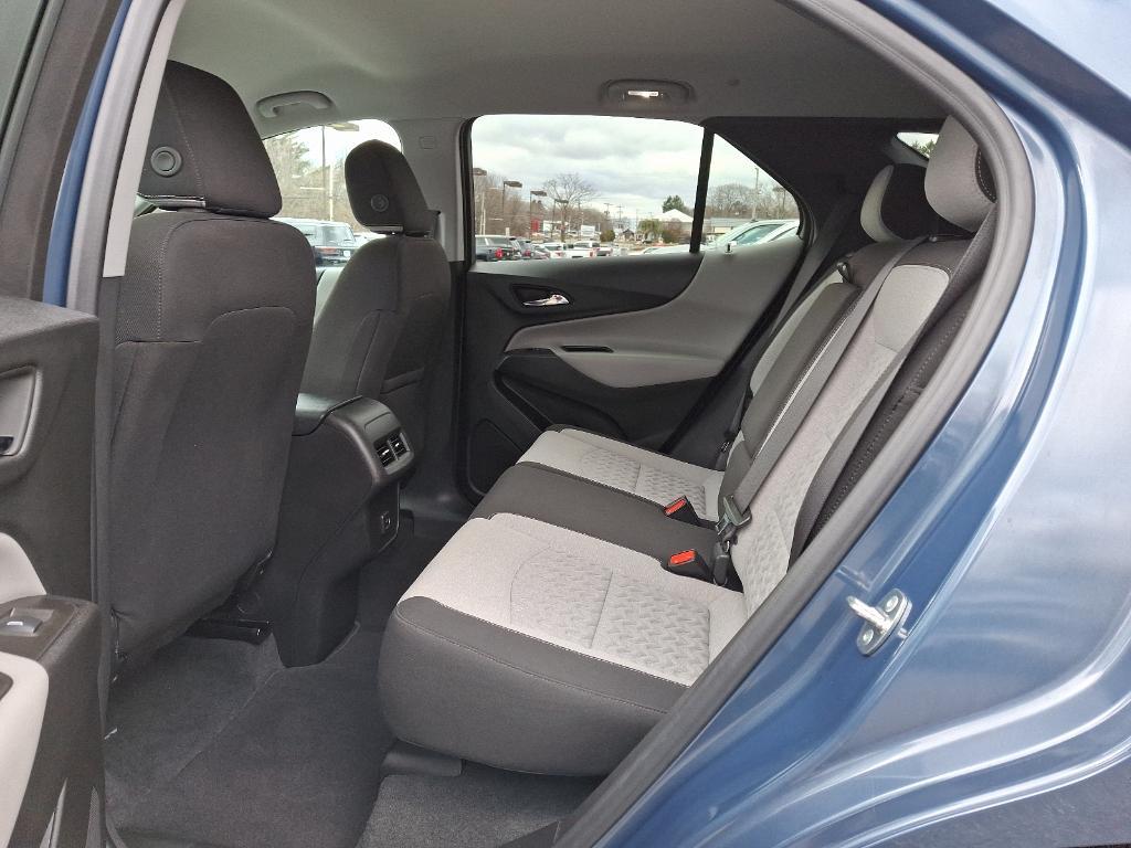 used 2024 Chevrolet Equinox car, priced at $25,995