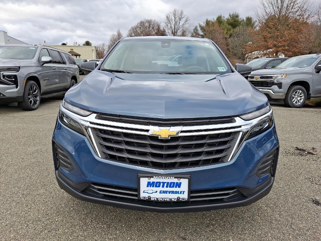 used 2024 Chevrolet Equinox car, priced at $25,995