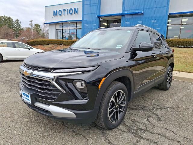 used 2024 Chevrolet TrailBlazer car, priced at $25,995