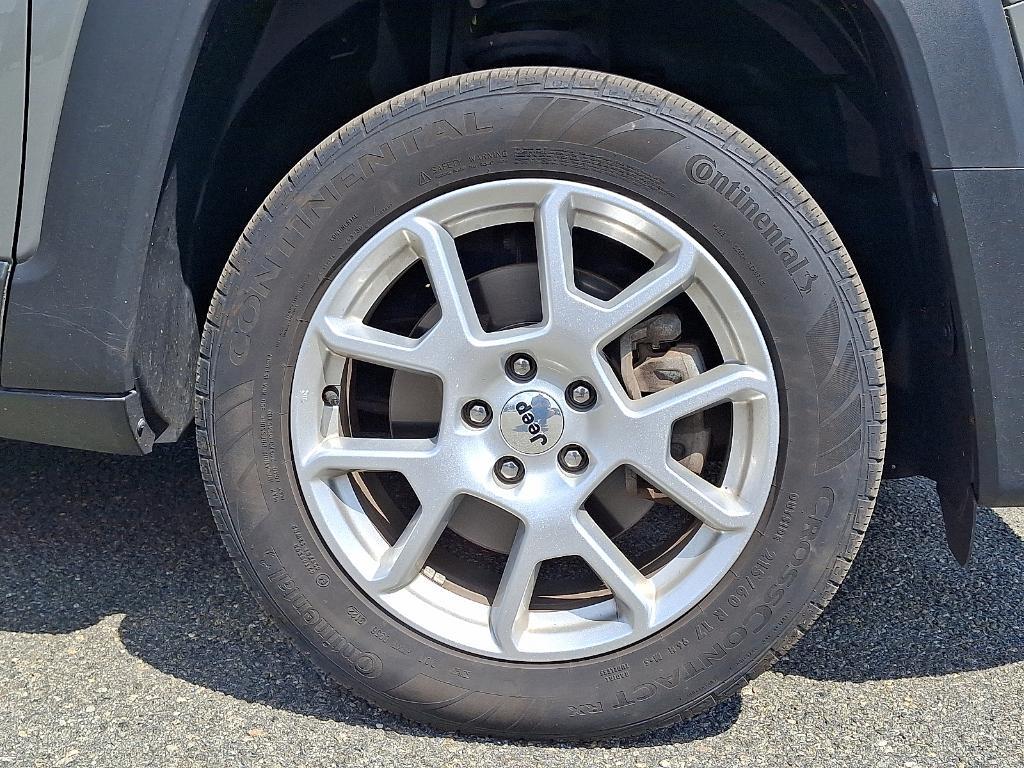 used 2022 Jeep Renegade car, priced at $19,999