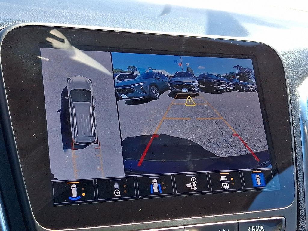 used 2022 Chevrolet Equinox car, priced at $22,598