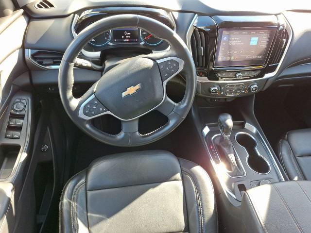 used 2021 Chevrolet Traverse car, priced at $31,495