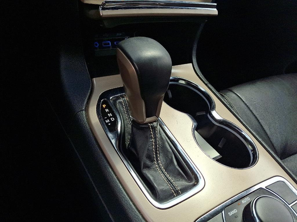 used 2016 Jeep Grand Cherokee car, priced at $16,996