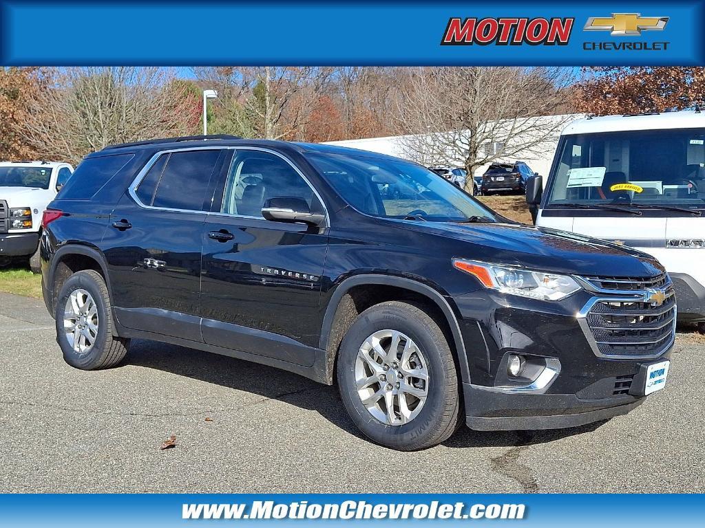 used 2021 Chevrolet Traverse car, priced at $27,495
