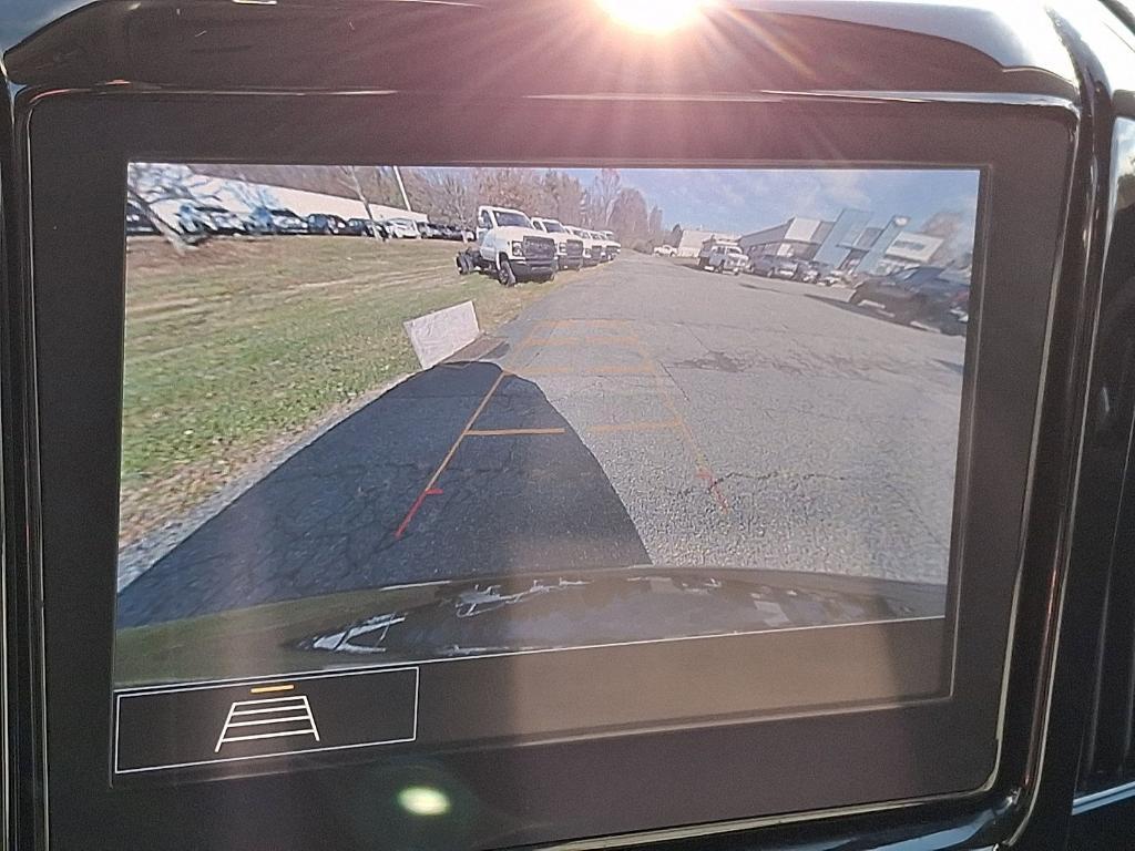 used 2021 Chevrolet Traverse car, priced at $27,495