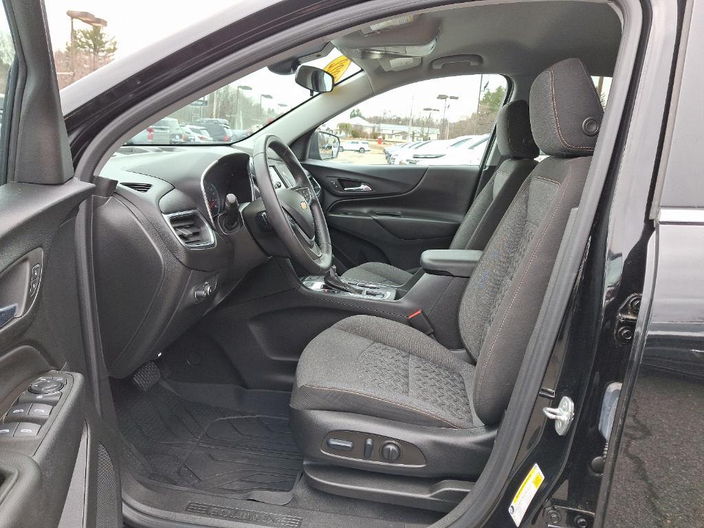 used 2022 Chevrolet Equinox car, priced at $24,480