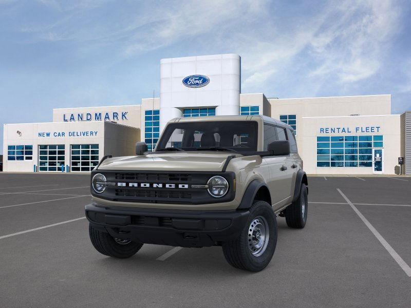 new 2025 Ford Bronco car, priced at $43,261