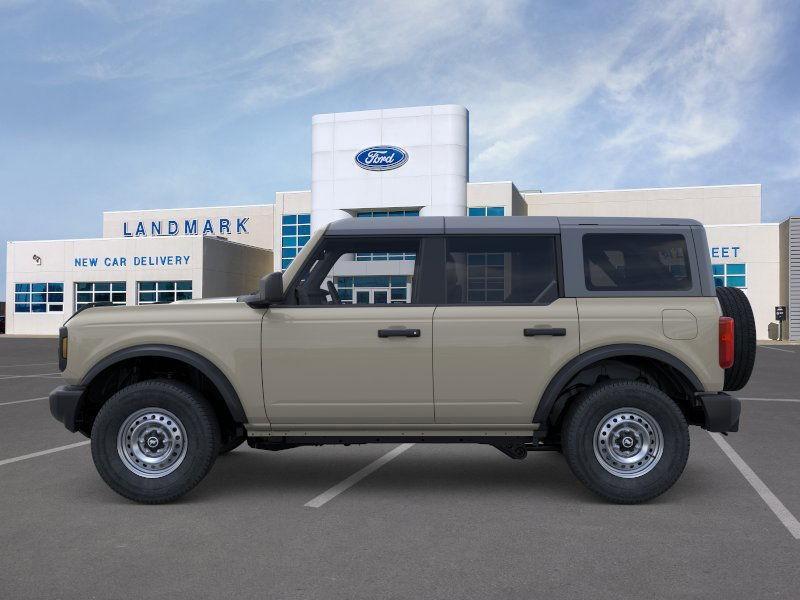 new 2025 Ford Bronco car, priced at $43,261