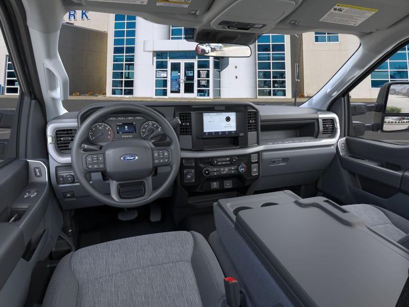 new 2025 Ford F-250 car, priced at $46,944