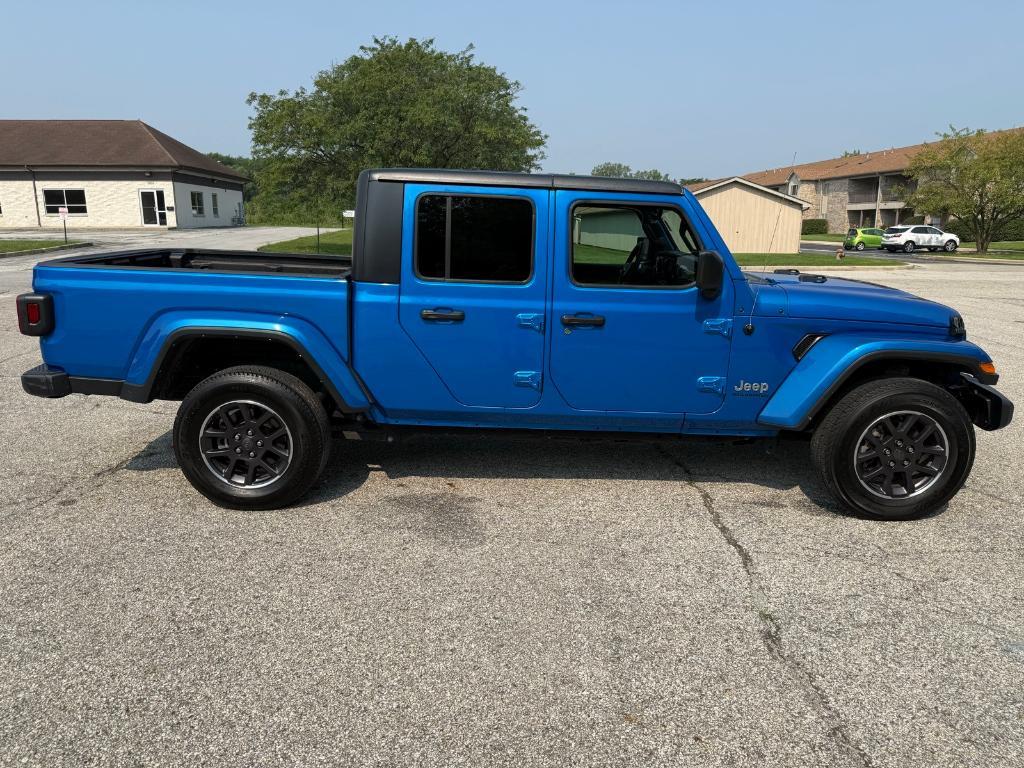 used 2023 Jeep Gladiator car, priced at $28,594