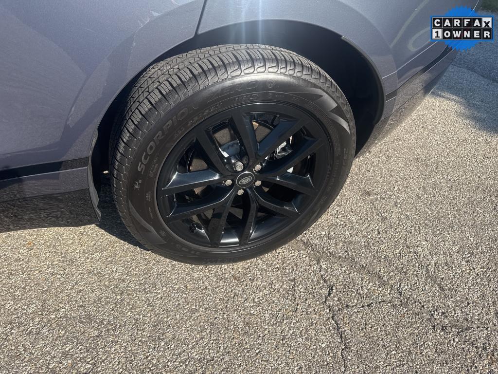 used 2025 Land Rover Range Rover Velar car, priced at $54,000