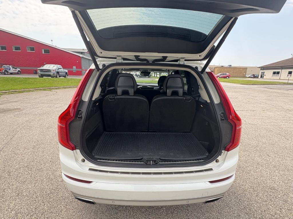 used 2020 Volvo XC90 car, priced at $22,316