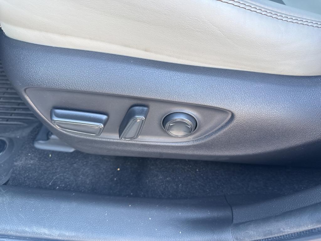 used 2020 Toyota RAV4 car, priced at $28,940