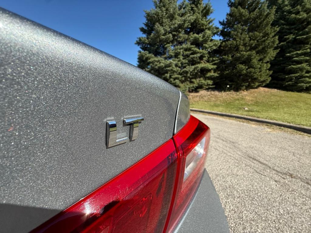 used 2023 Chevrolet Malibu car, priced at $15,889