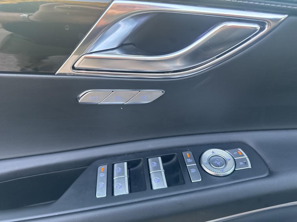 used 2025 Genesis GV80 car, priced at $48,482