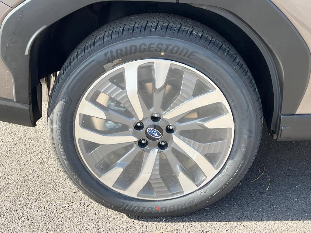 new 2025 Subaru Forester car, priced at $40,409