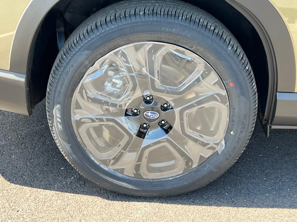new 2025 Subaru Ascent car, priced at $42,970