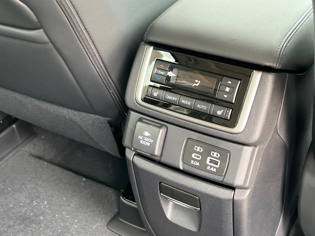 new 2025 Subaru Ascent car, priced at $50,454