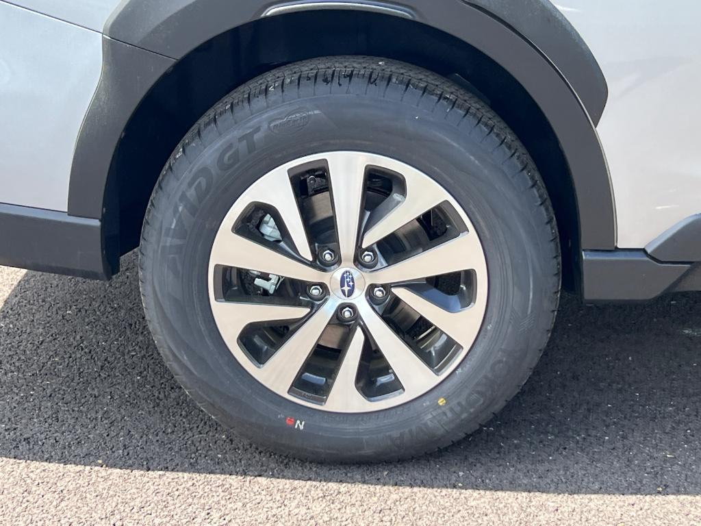 new 2025 Subaru Outback car, priced at $31,566