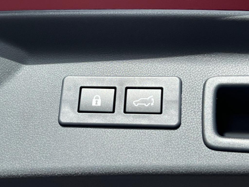 new 2025 Subaru Forester Hybrid car, priced at $40,663