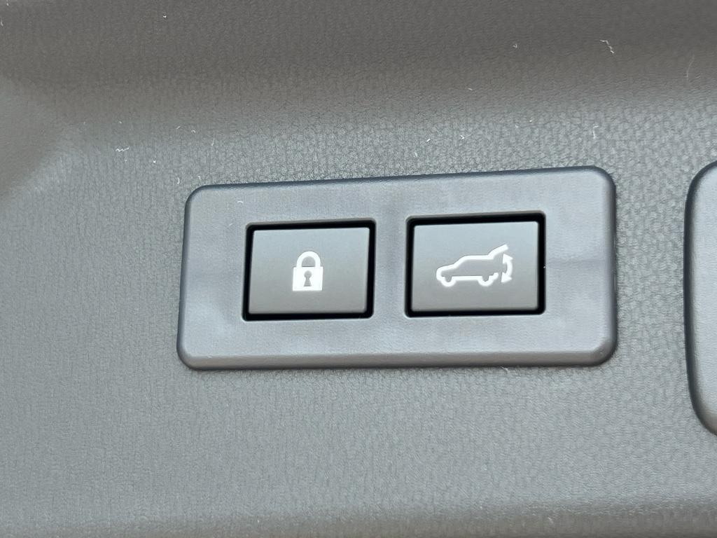 new 2025 Subaru Forester car, priced at $35,054