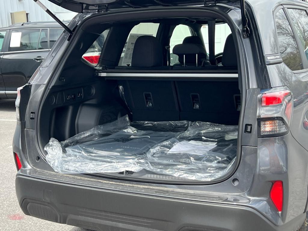 new 2025 Subaru Forester car, priced at $32,518
