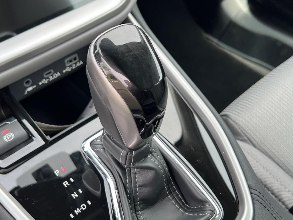 new 2025 Subaru Legacy car, priced at $27,519