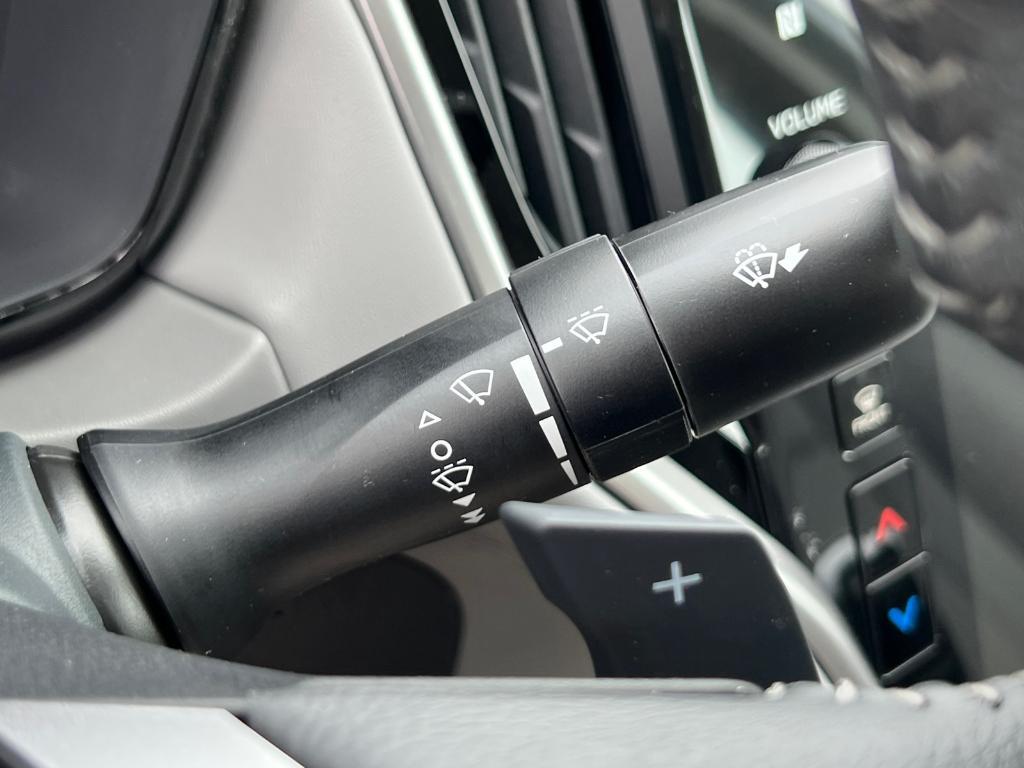 new 2025 Subaru Legacy car, priced at $27,519