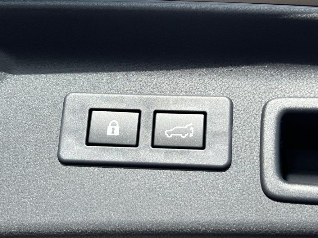 new 2025 Subaru Forester Hybrid car, priced at $40,663