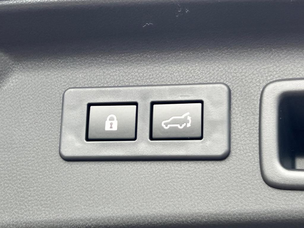 new 2025 Subaru Forester Hybrid car, priced at $40,663