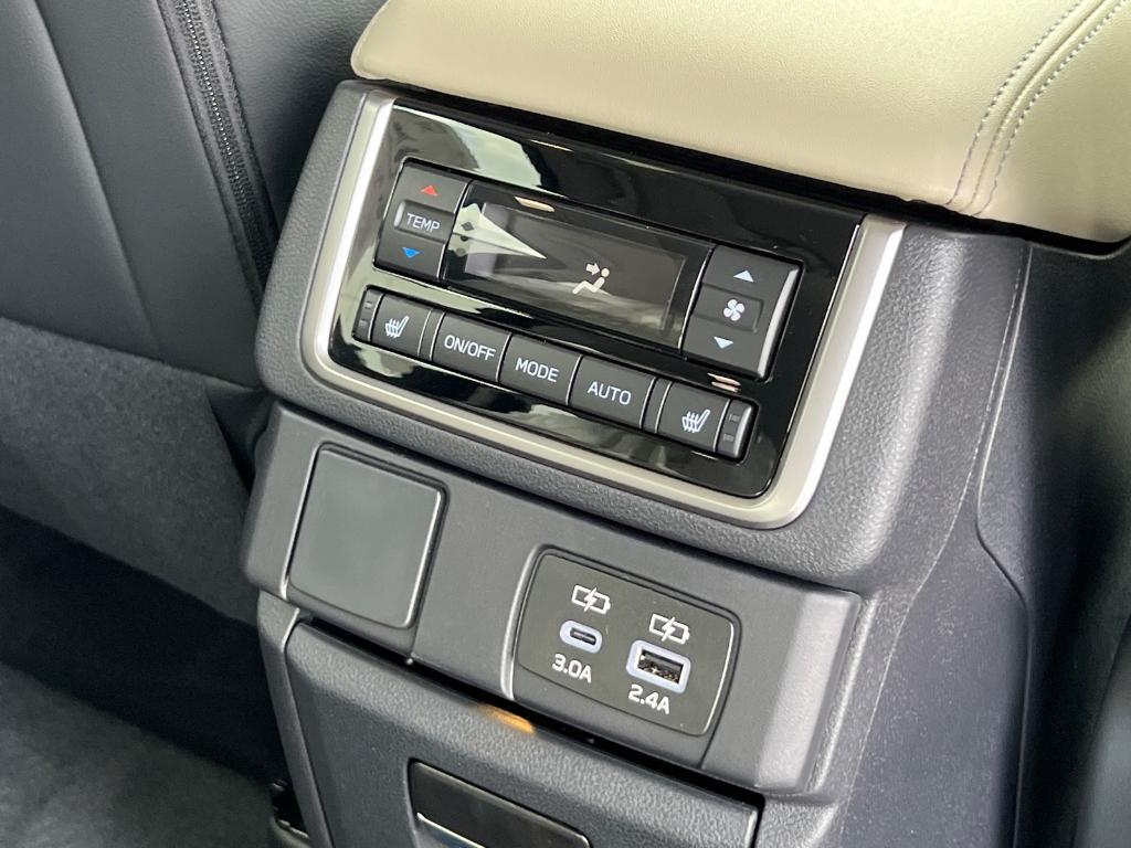 new 2025 Subaru Ascent car, priced at $46,843