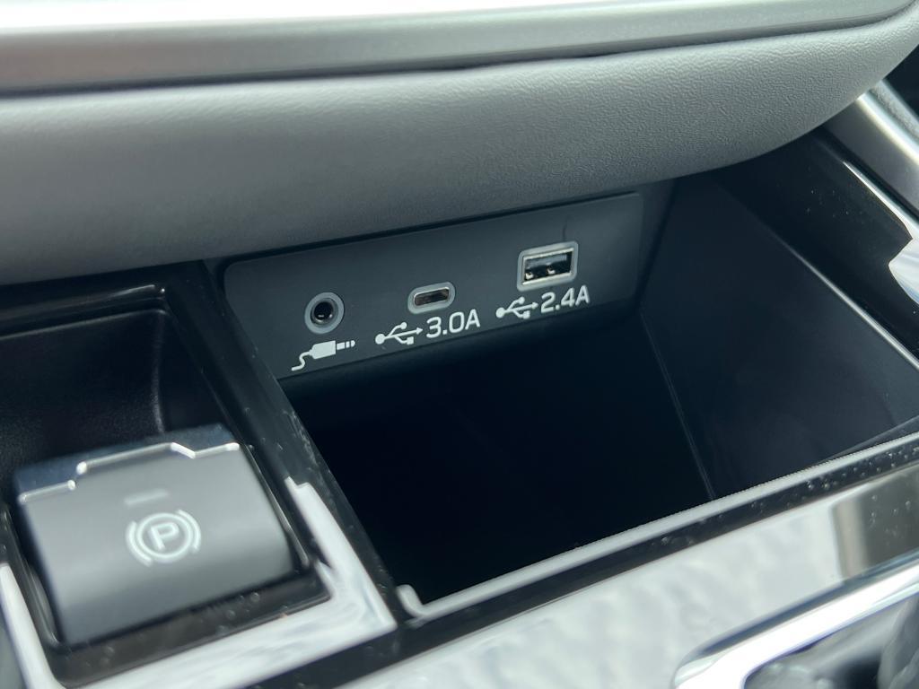 new 2025 Subaru Legacy car, priced at $30,271