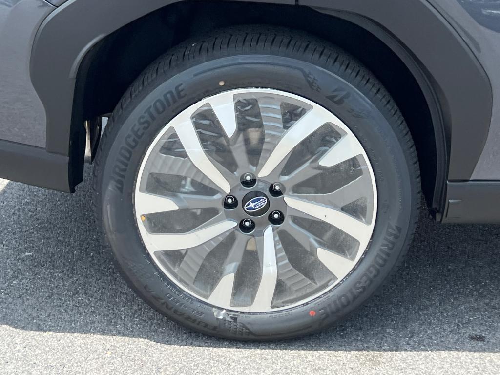 new 2025 Subaru Forester car, priced at $41,006