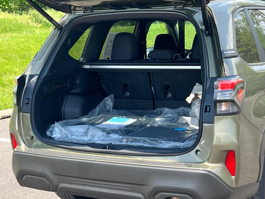 new 2025 Subaru Forester Hybrid car, priced at $35,081