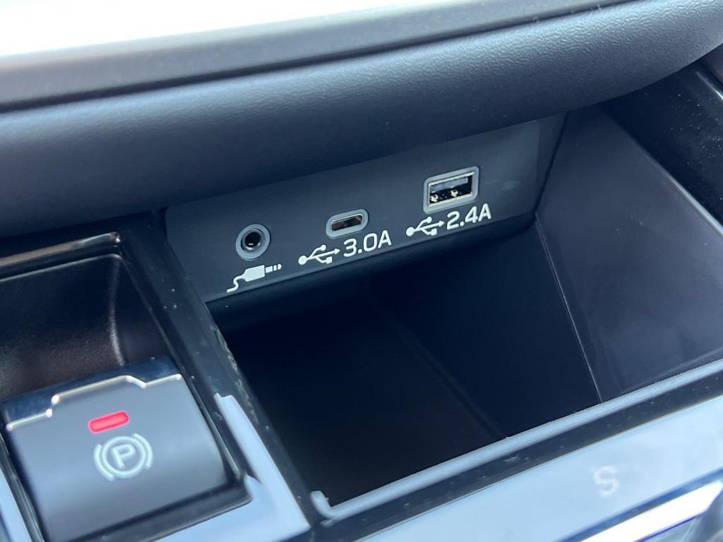 new 2025 Subaru Legacy car, priced at $31,111