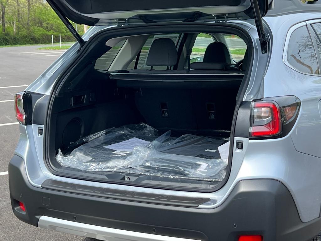 new 2025 Subaru Outback car, priced at $39,489
