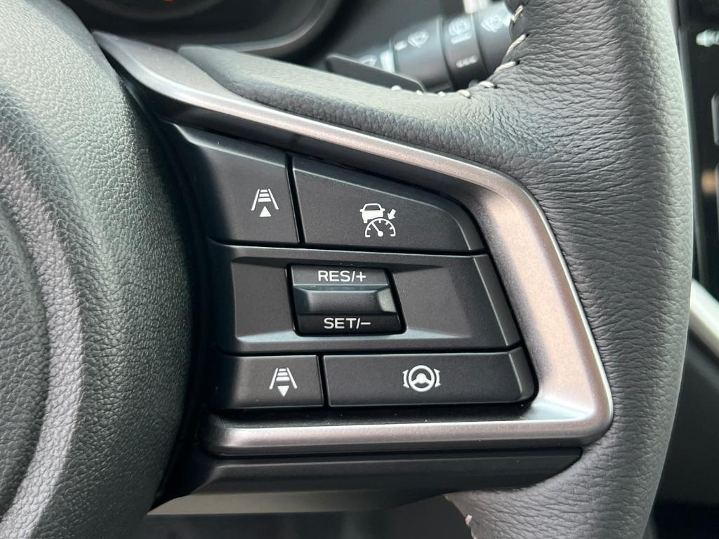 new 2025 Subaru Ascent car, priced at $39,298