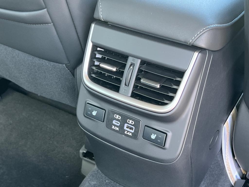new 2025 Subaru Legacy car, priced at $35,538