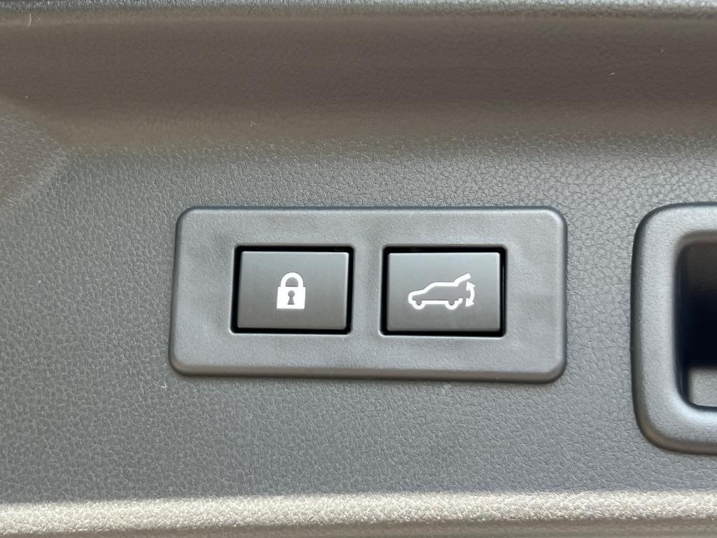 new 2025 Subaru Forester Hybrid car, priced at $42,617