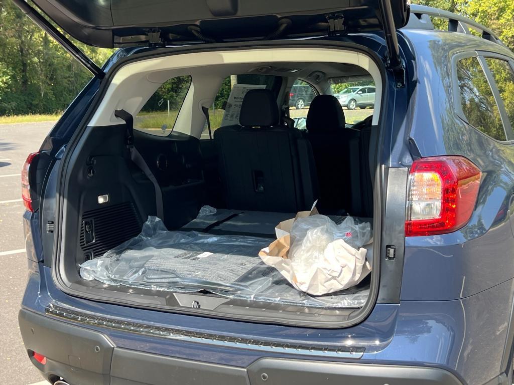 new 2025 Subaru Ascent car, priced at $50,966
