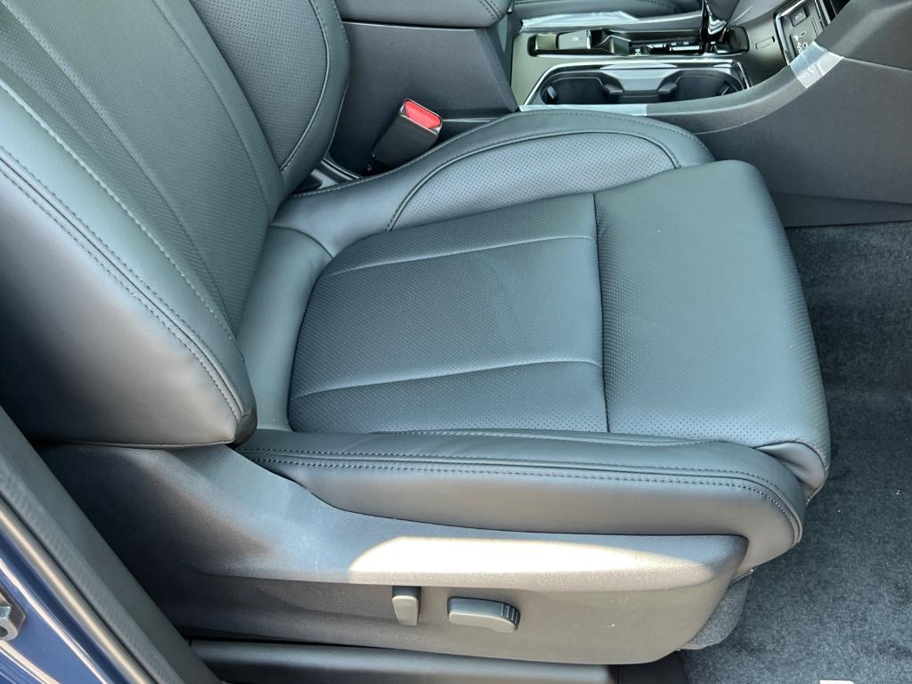 new 2025 Subaru Ascent car, priced at $50,776